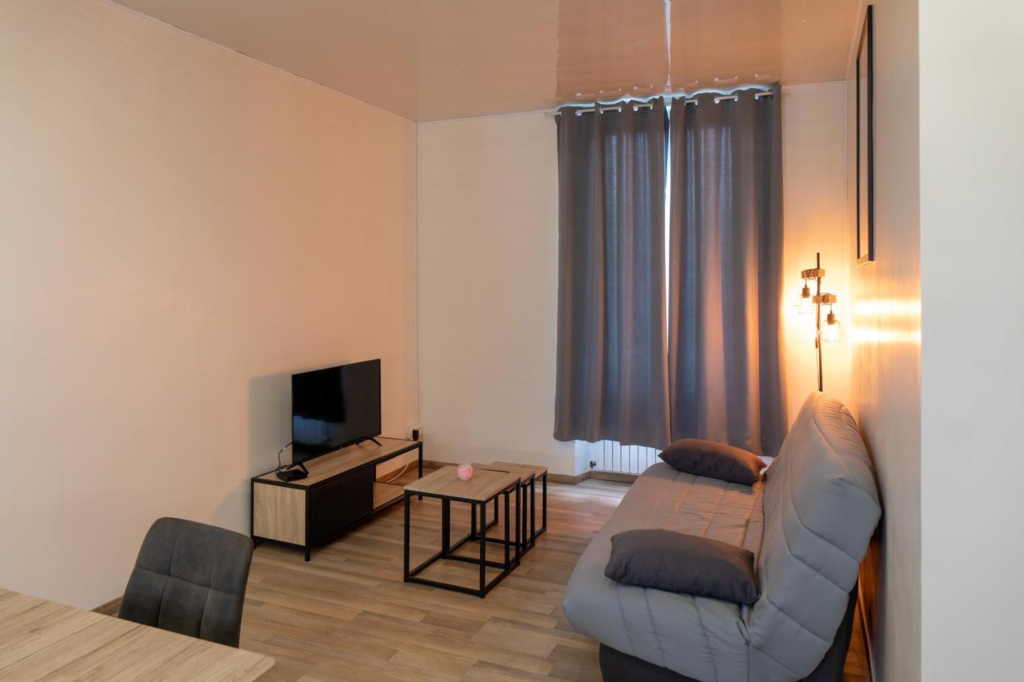 Appart Chez Gegene Montargis Exterior foto